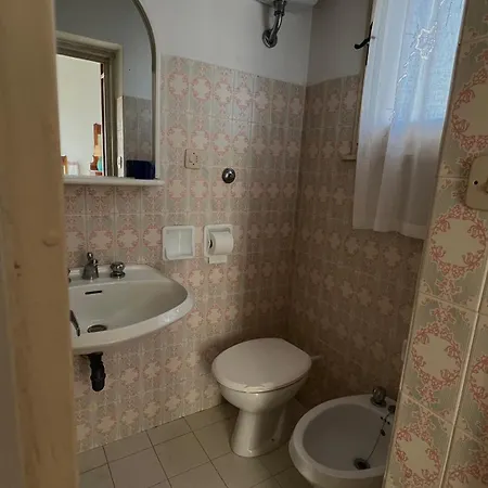 N273 - Numana, Trilocale Con Terrazzo E Doppi Servizi * Sirolo