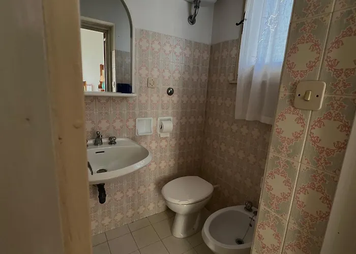 N273 - Numana, Trilocale Con Terrazzo E Doppi Servizi * Sirolo